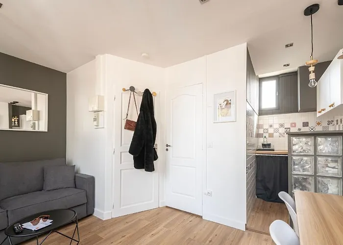 Studio Centre Ville Refait A Neuf
