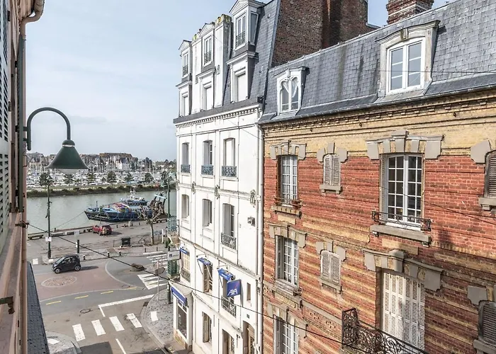 Studio Centre Ville Refait A Neuf